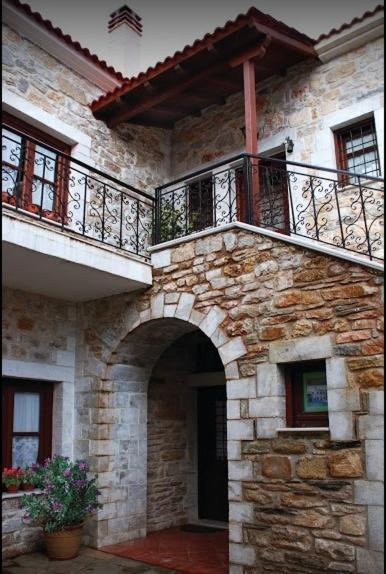 Ξενωνασ Σελινουντα Hotel Kosmas Exterior photo
