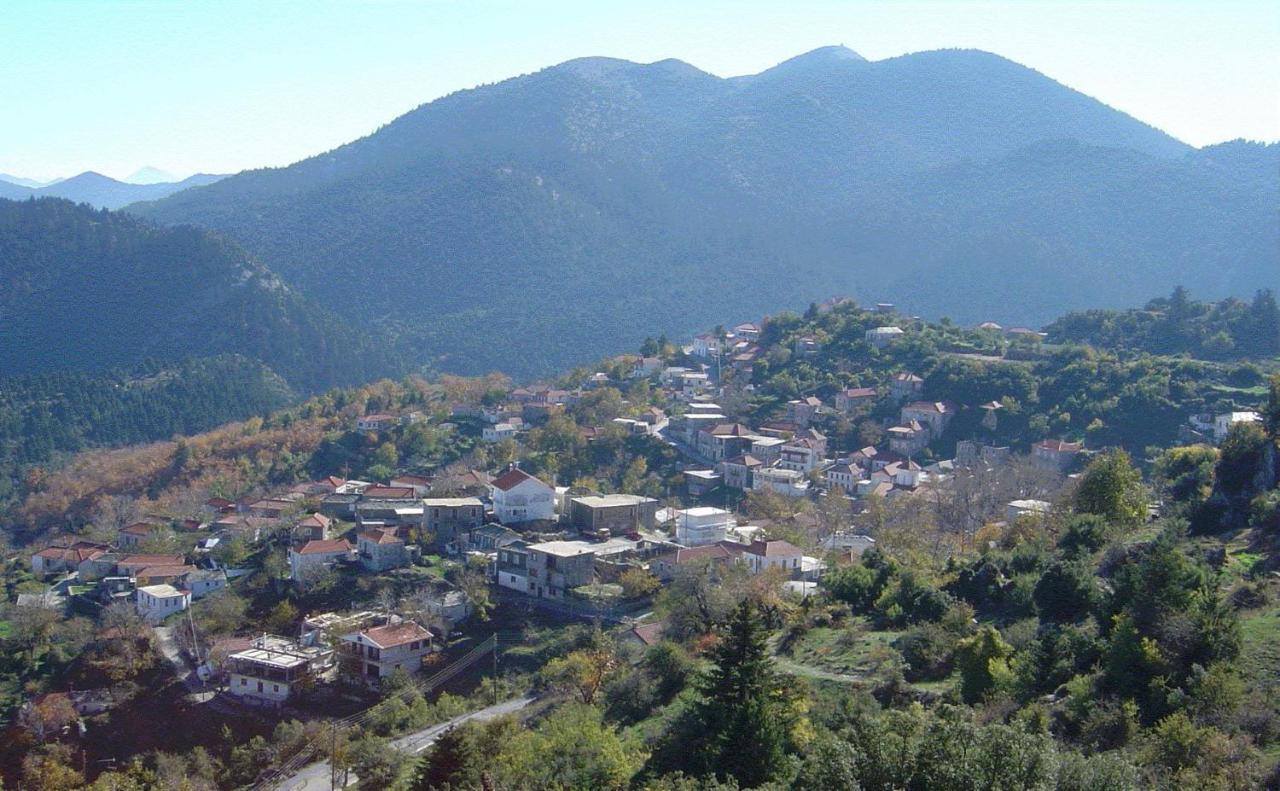 Ξενωνασ Σελινουντα Hotel Kosmas Exterior photo